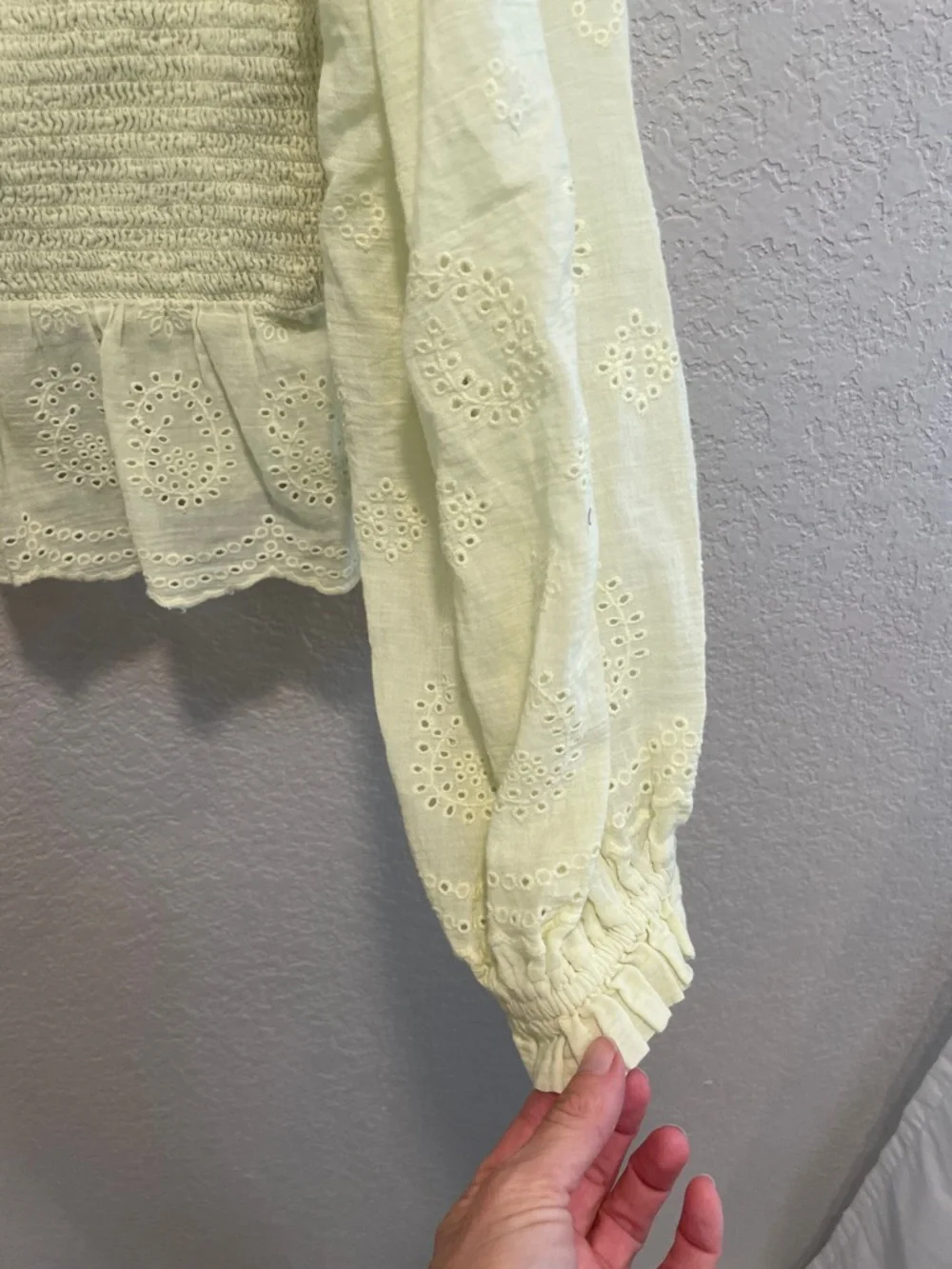 American Eagle Outfitters Size XL Women's Bright Green Crop-top Cotton - Picture 4 of 8